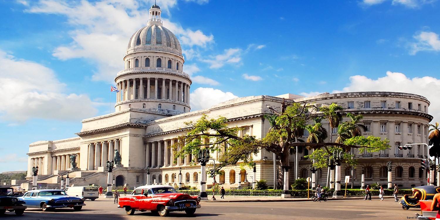 Cómo viajar a Cuba, En avión, Vacaciones o Crucero 